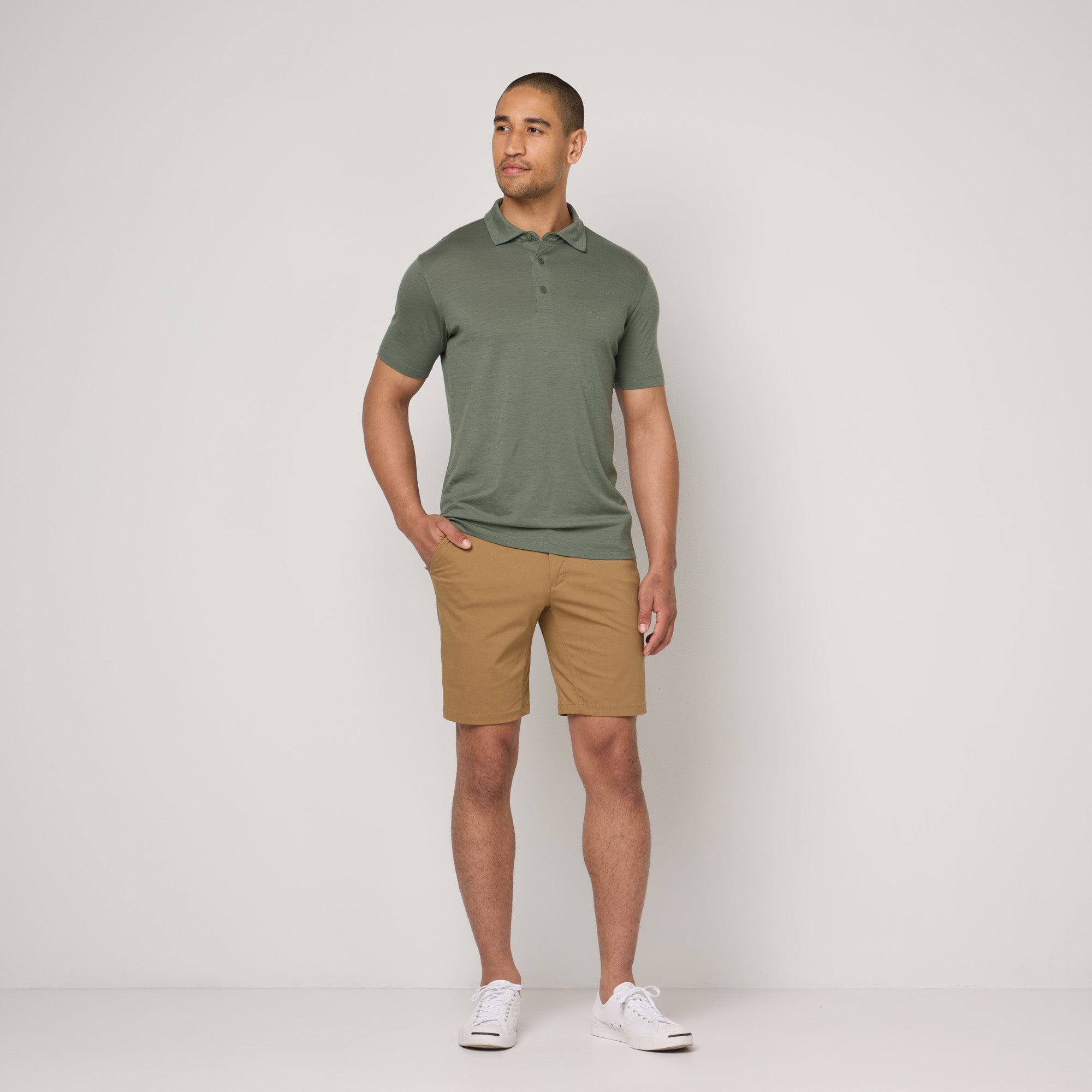 model-spec:Temple is 188cm, 84kg, and wears size M