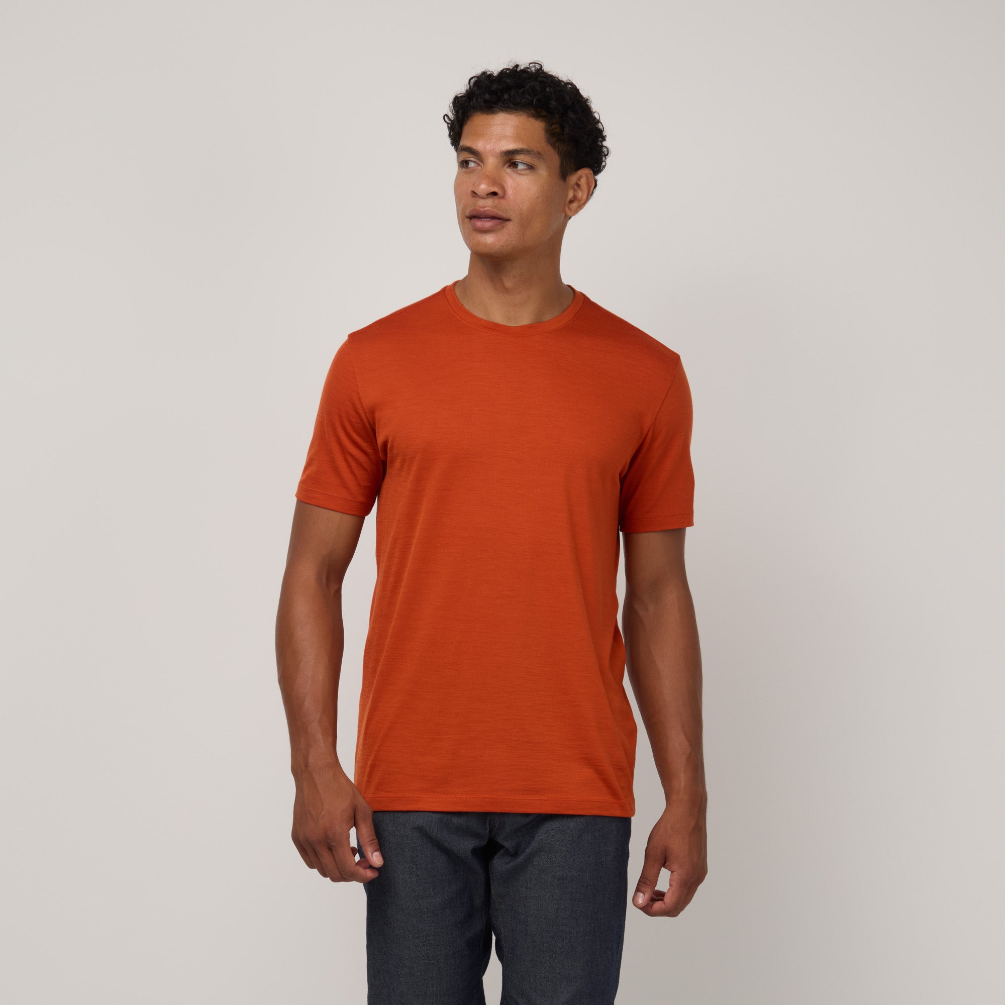 model-spec:Nico is 180cm, and wears size M