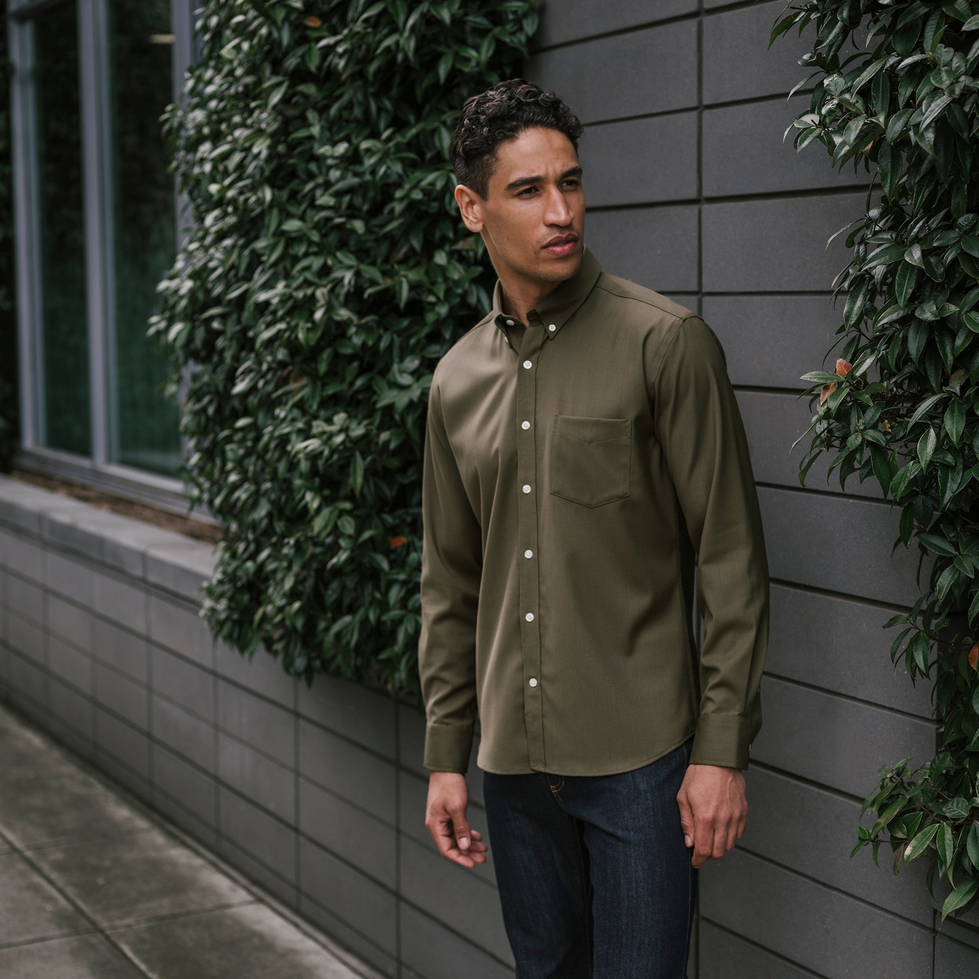 image-on-hover,model-spec:Temple is 188cm, 84kg, and wears size M Slim