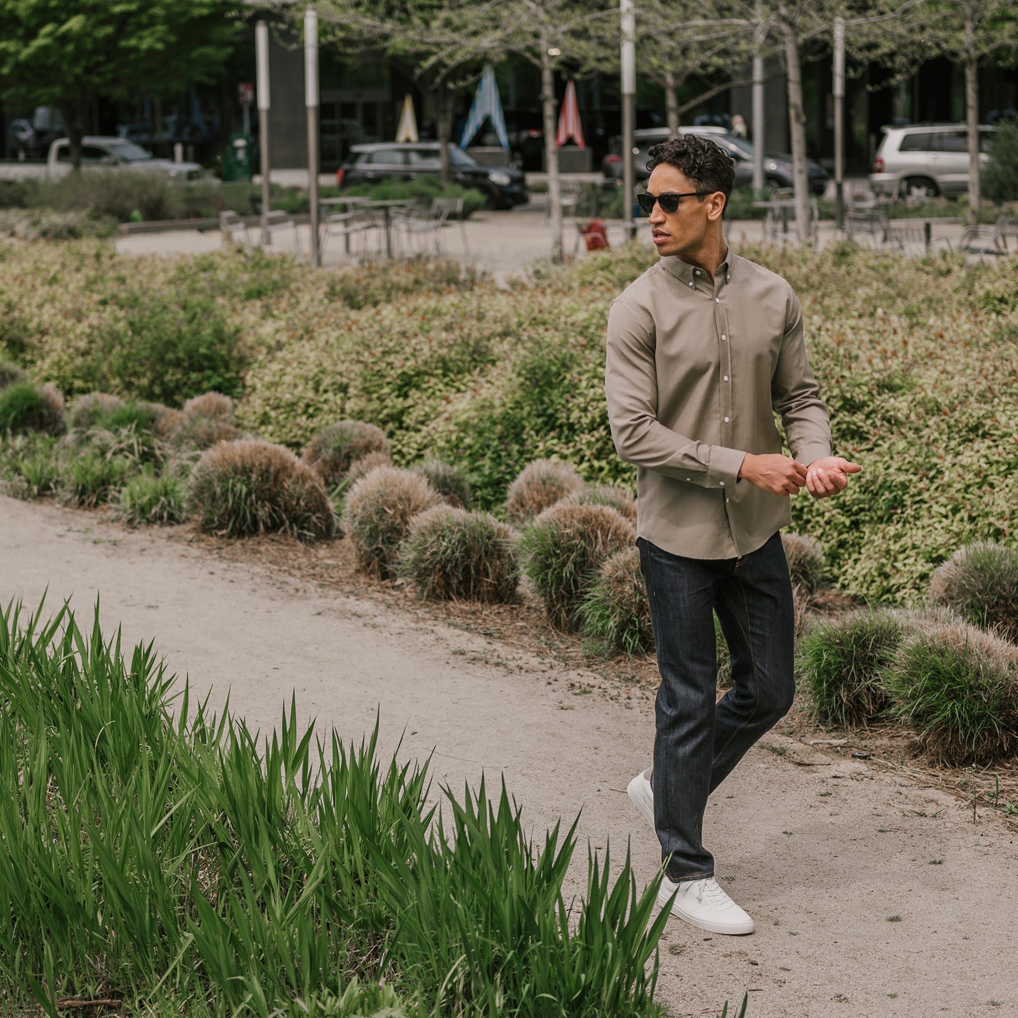 image-on-hover,model-spec:Temple is 188cm, 84kg, and wears size M Slim