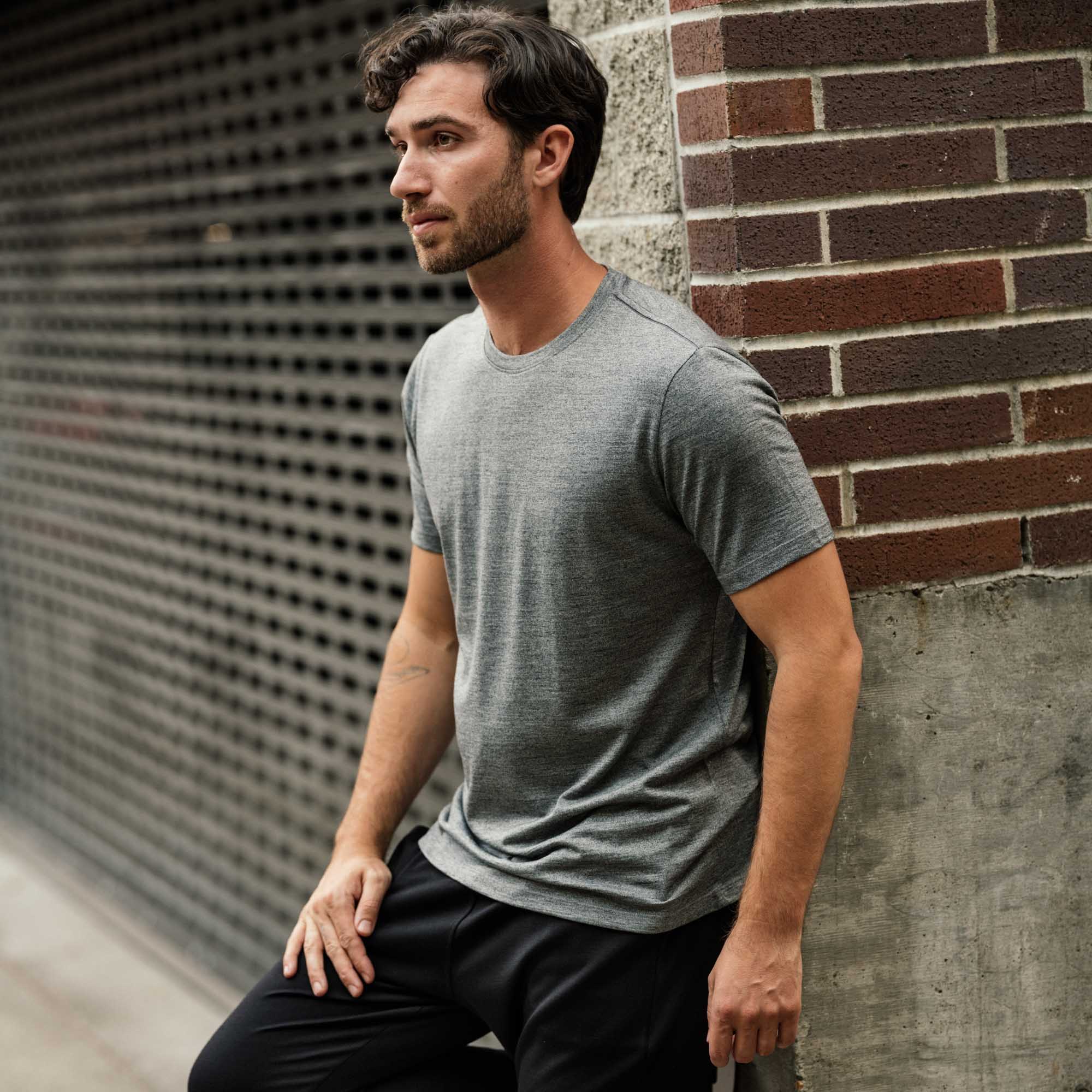 image-on-hover,model-spec:Nick is 185cm, 84kg, and wears a size L