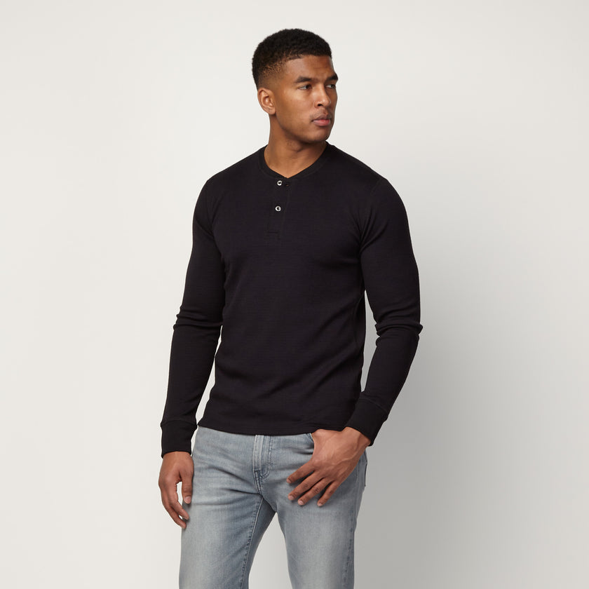 model-spec:Micah is 185cm, 84kg, and wears size L