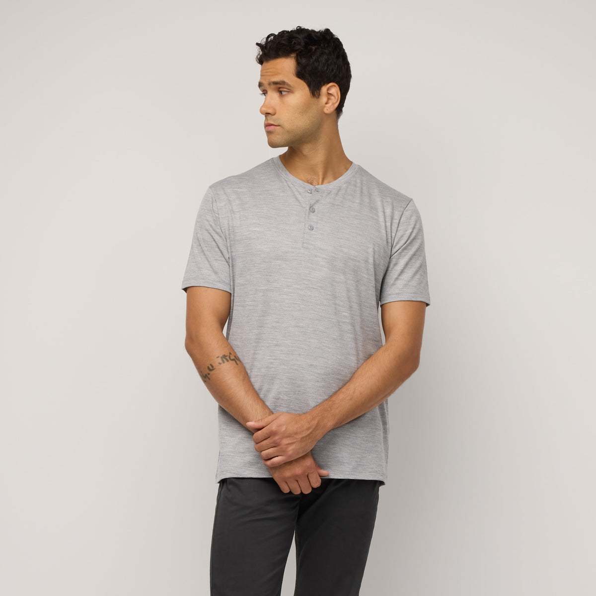 Merino Wool Crew Neck T-Shirt | Black | Wool&Prince Europe