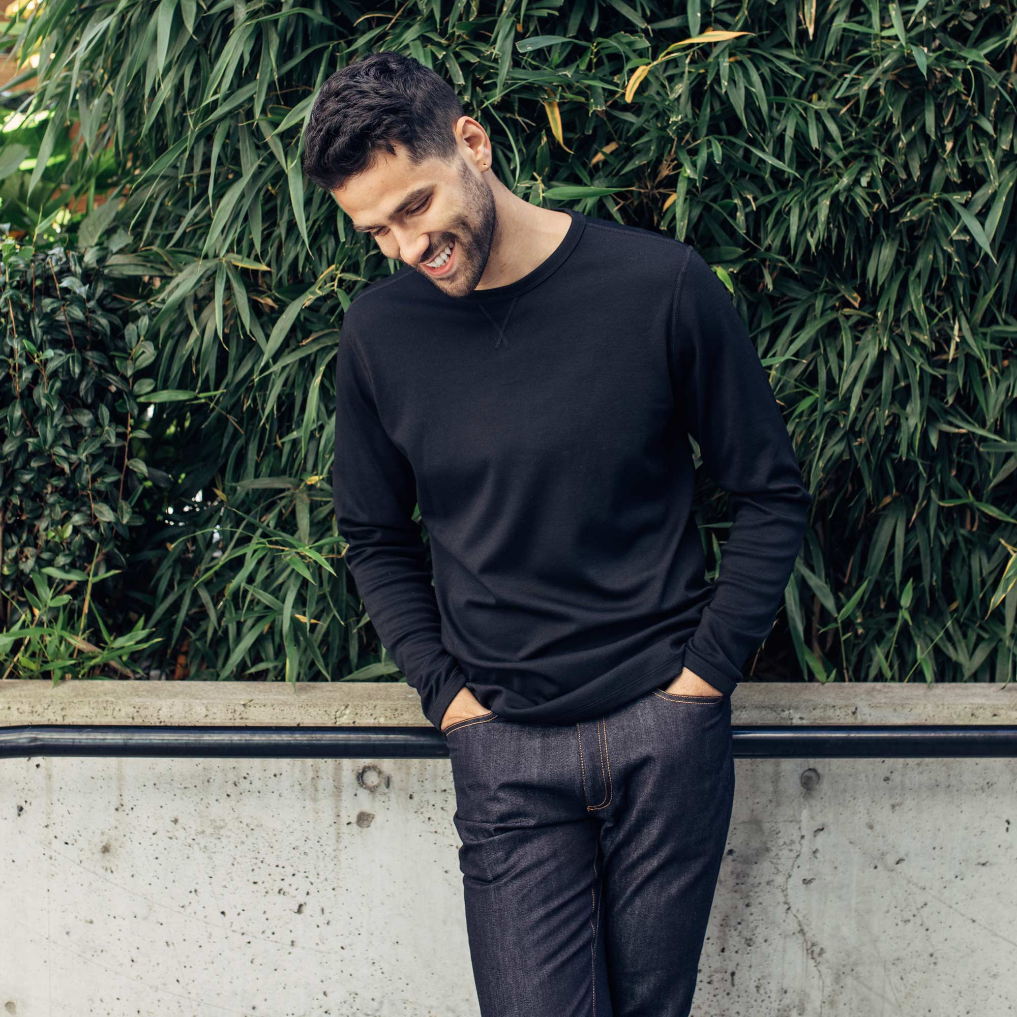 model-spec:Zach is 193cm, 84kg, and wears a size L